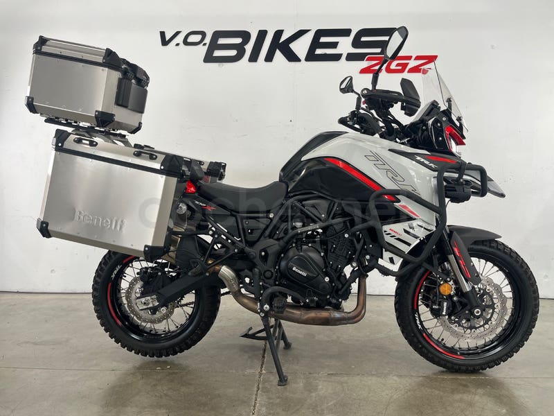 BENELLI TRK 702 X Versión 2023