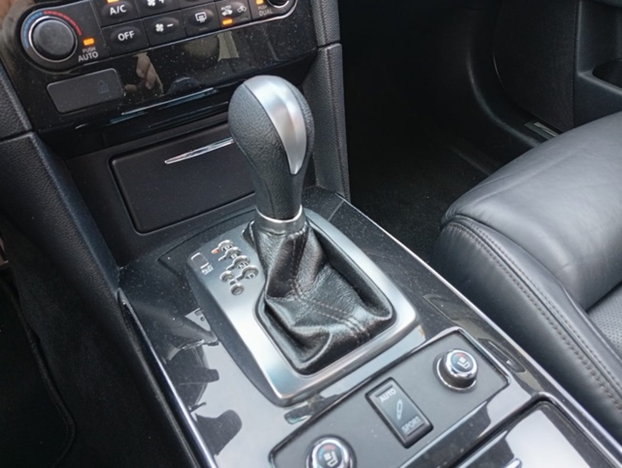 INFINITI FX