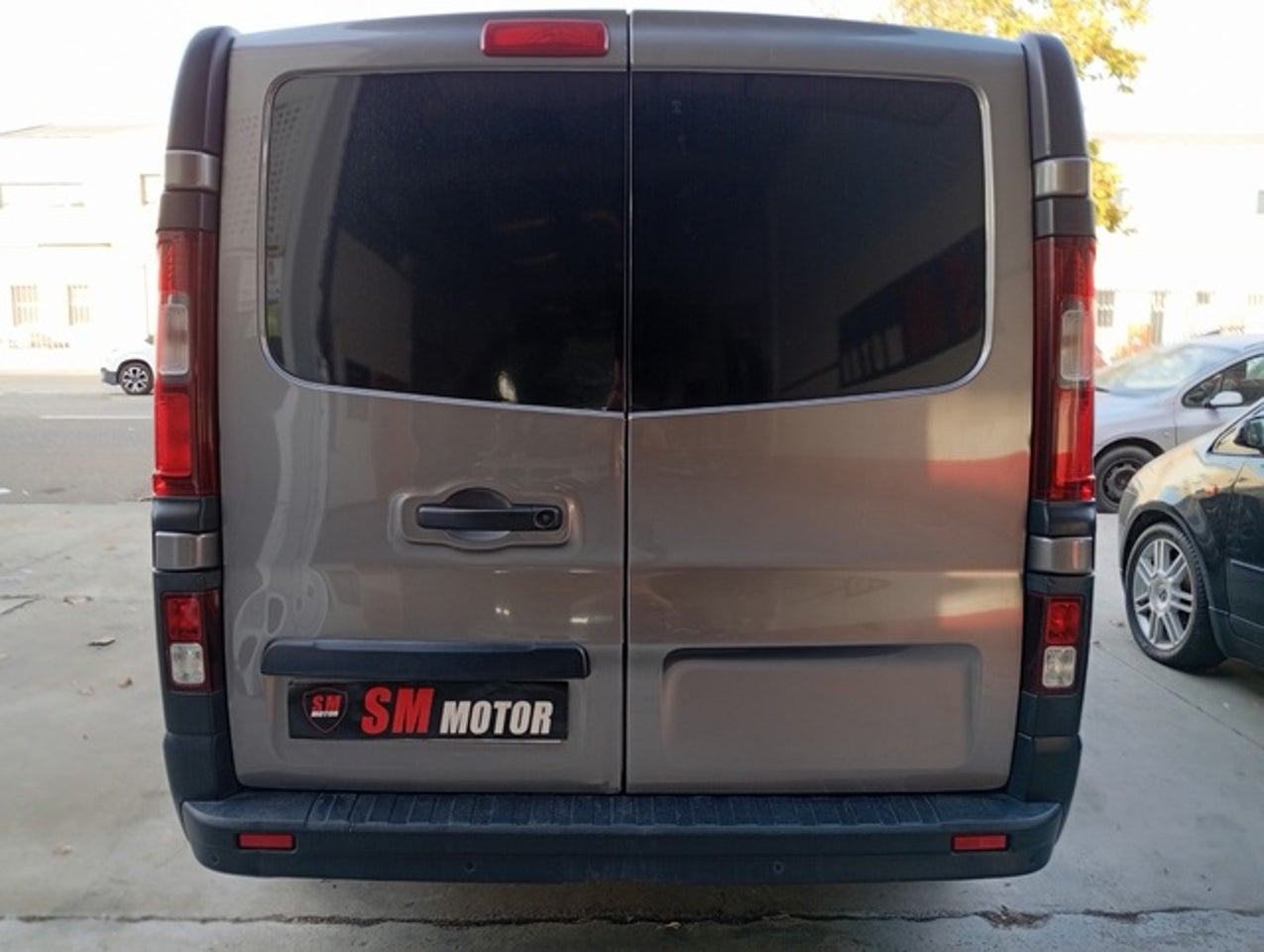 RENAULT Trafic