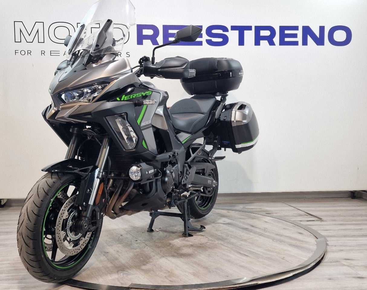Ver moto KAWASAKI VERSYS 1100Versión 2025
