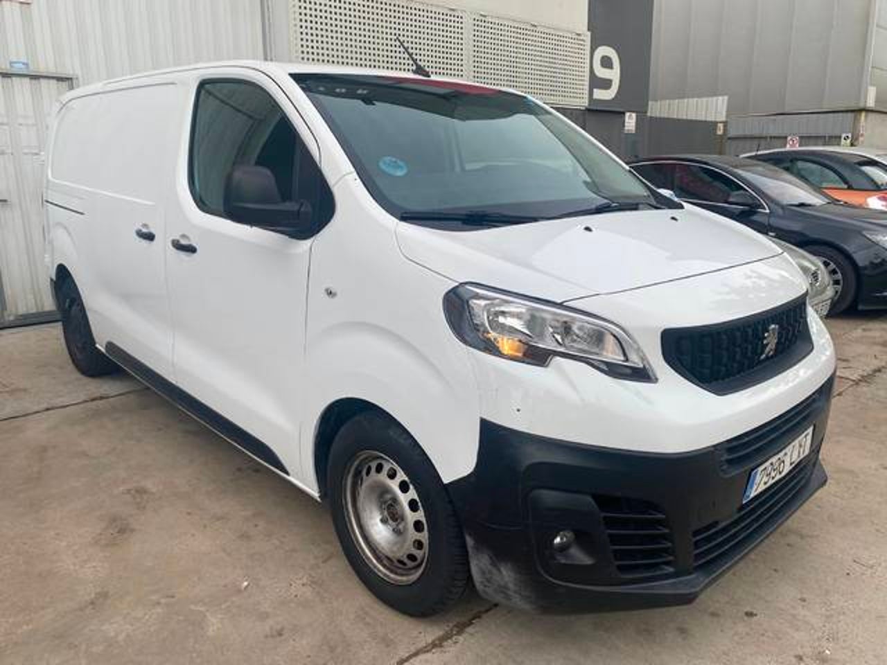 PEUGEOT Expert