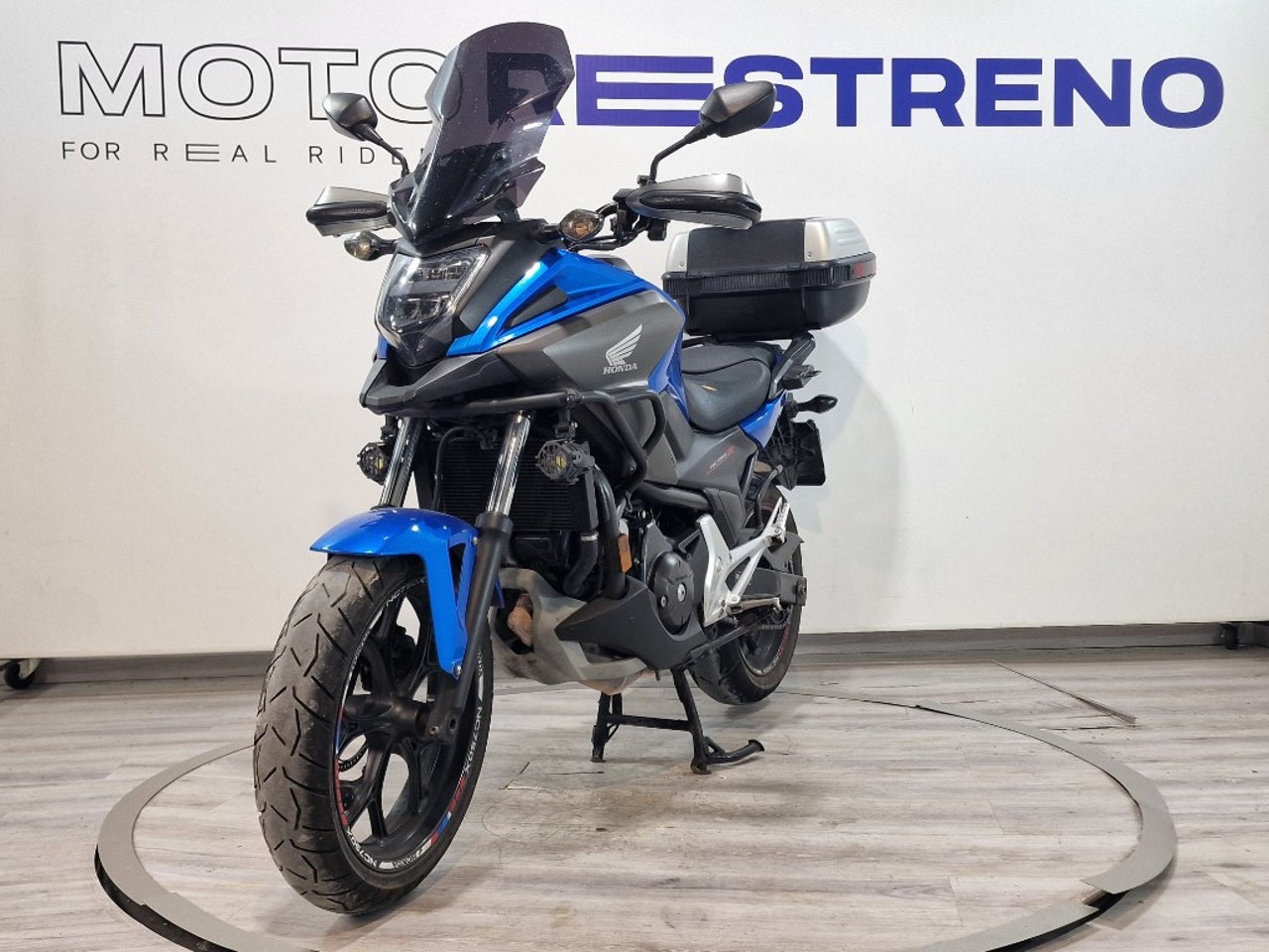 Ver moto HONDA NC 750X DCT