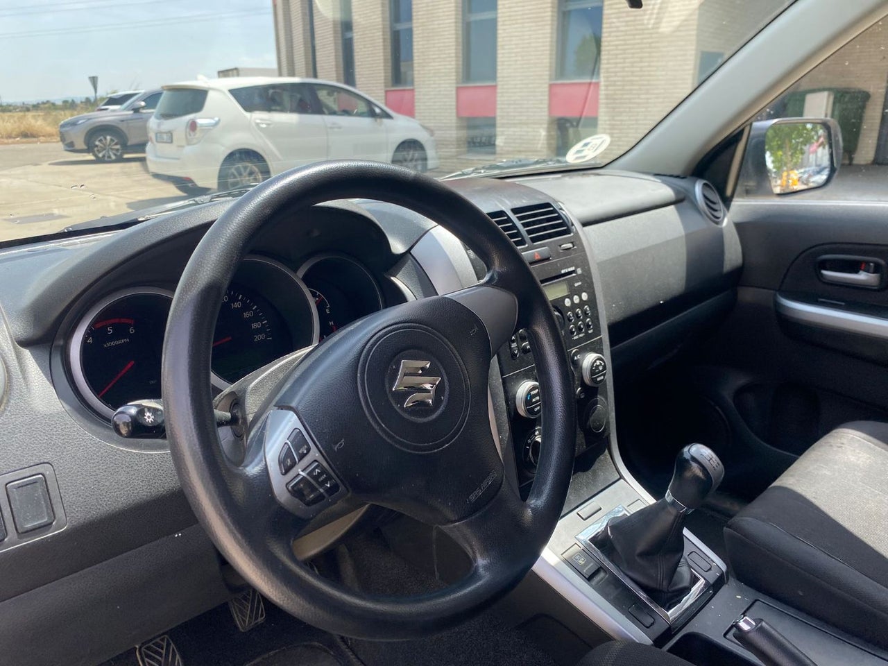 SUZUKI Grand Vitara