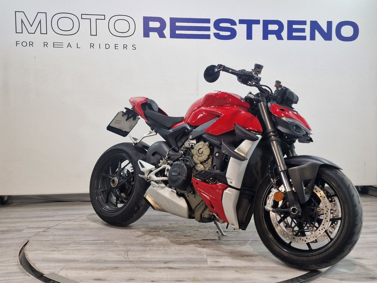 Ver moto DUCATI STREETFIGHTER V4Versión 2020 - 2022