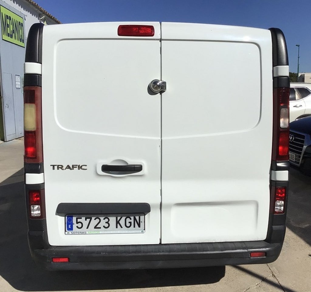 RENAULT Trafic