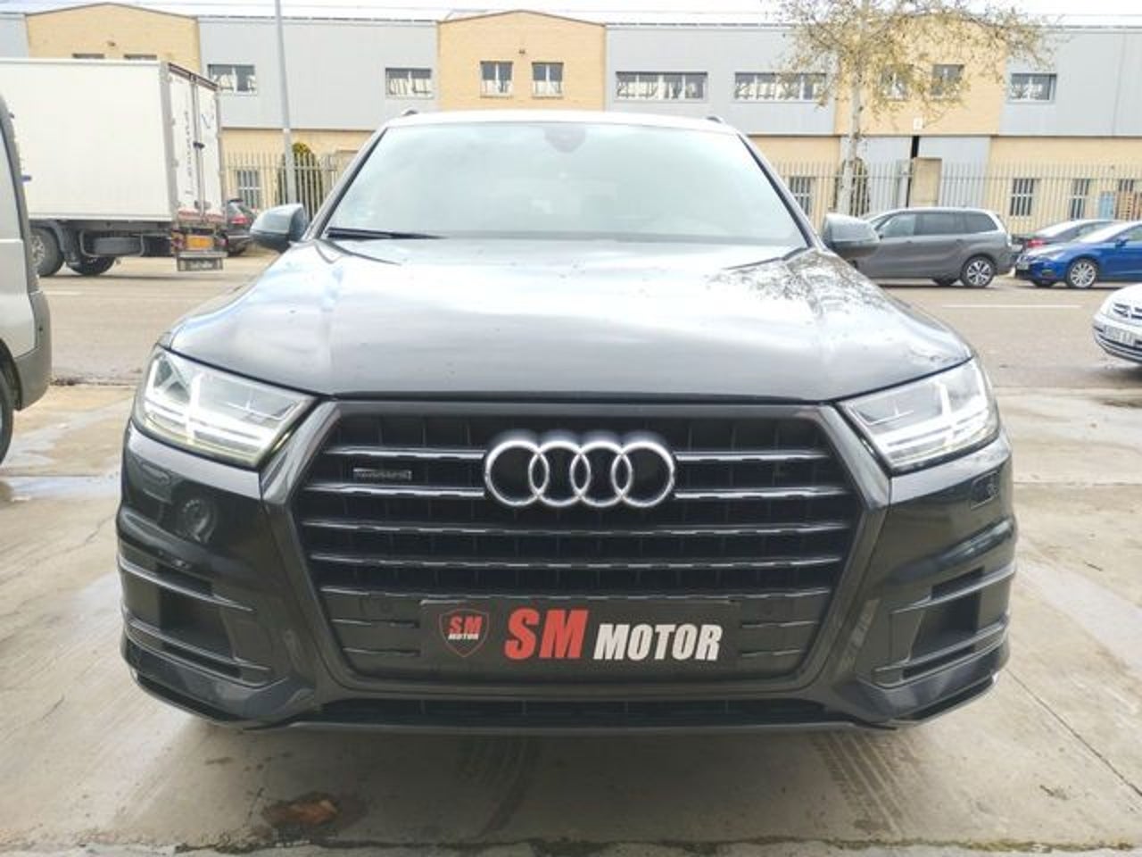 AUDI Q7