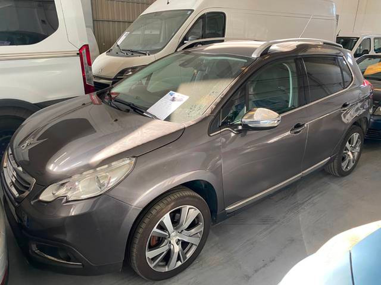 PEUGEOT 2008
