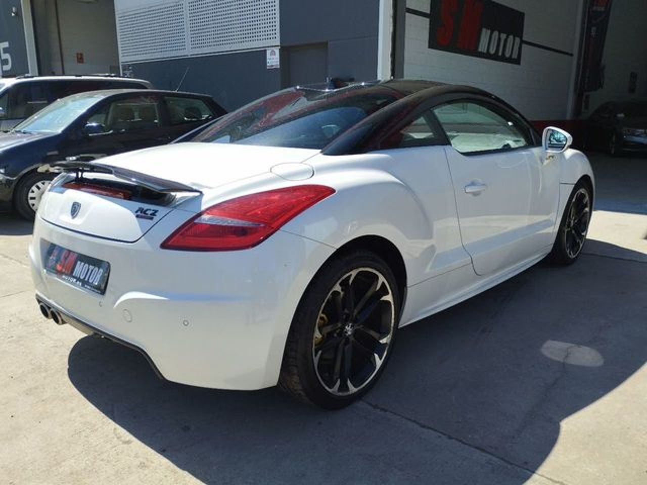 PEUGEOT RCZ