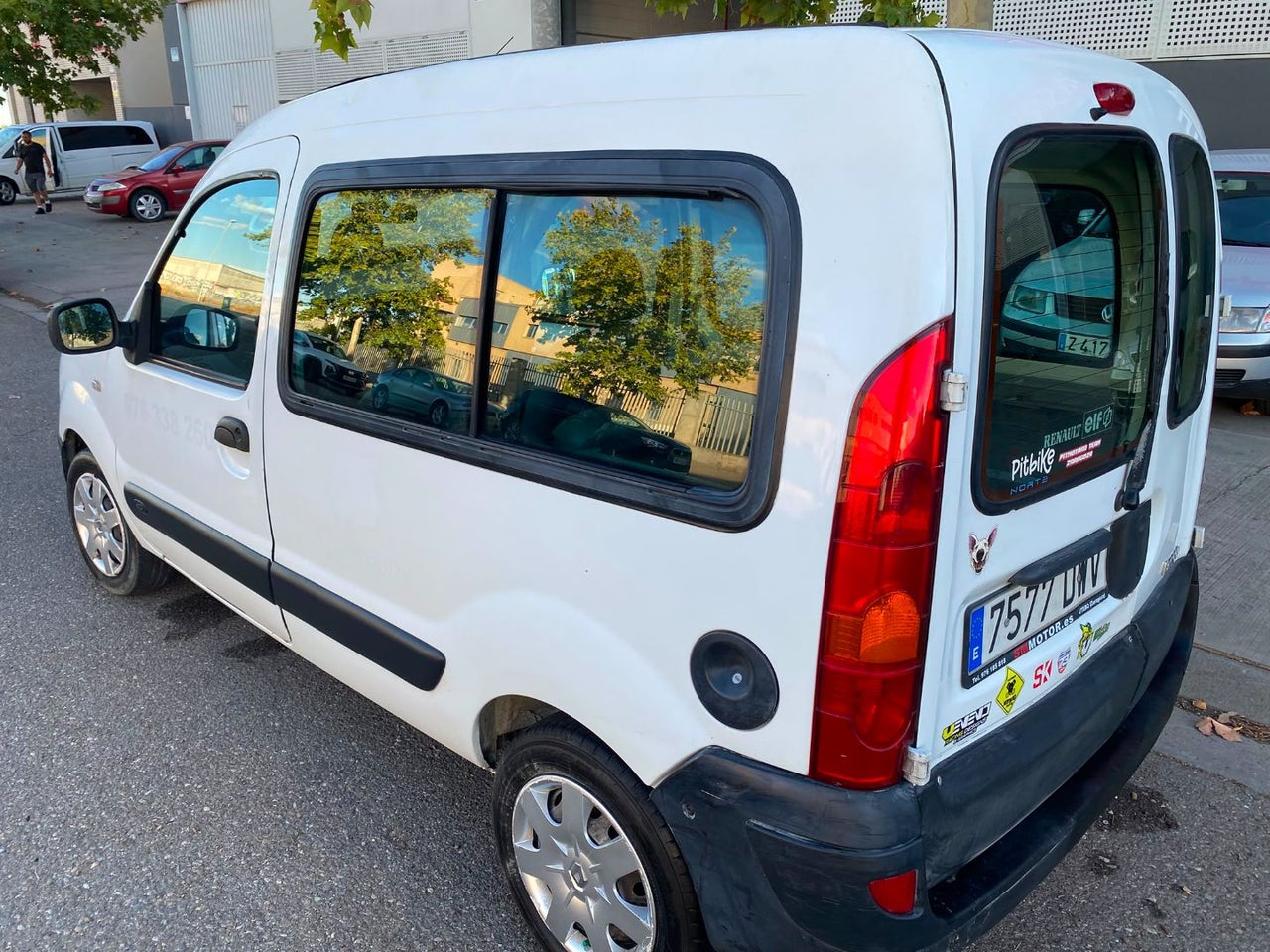 RENAULT Kangoo