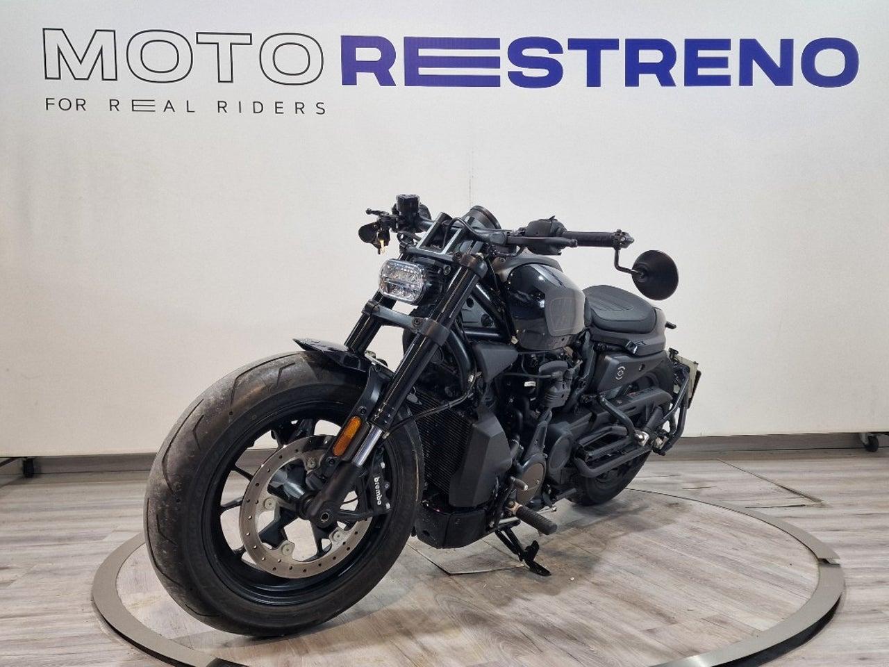 Ver moto HARLEY DAVIDSON SPORTSTER S