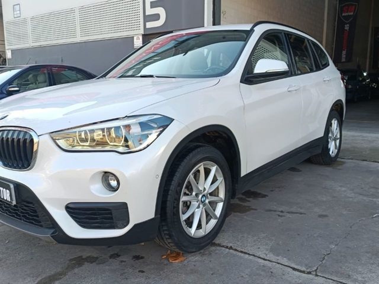 BMW X1
