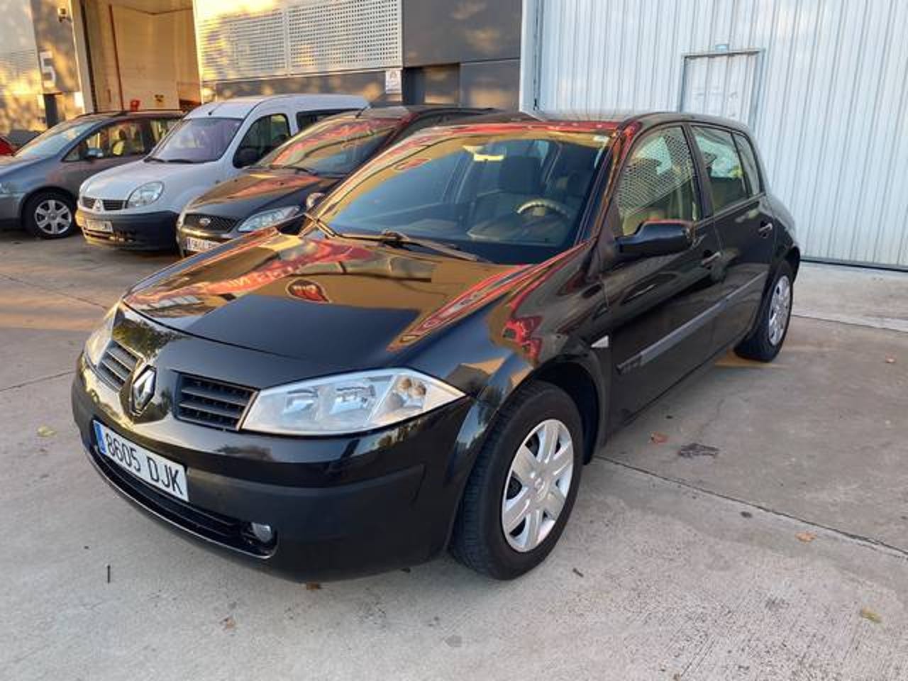 RENAULT Megane