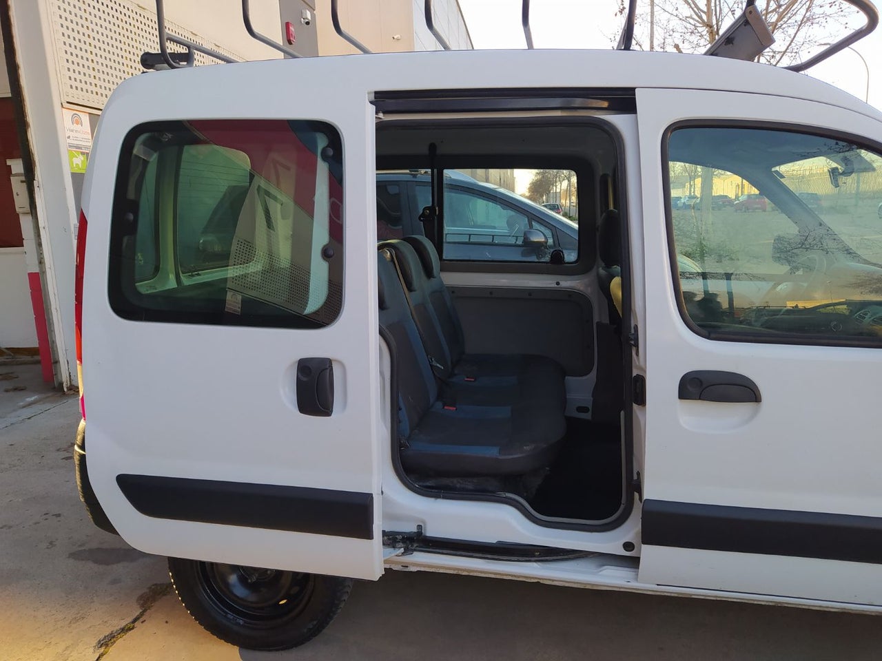 RENAULT Kangoo Combi