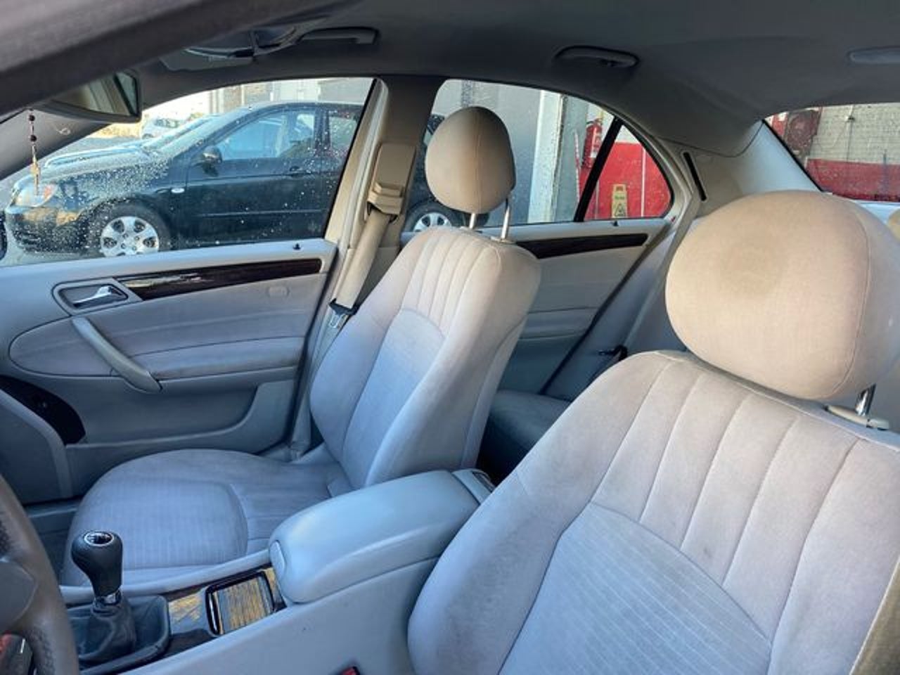 MERCEDES-BENZ Clase C