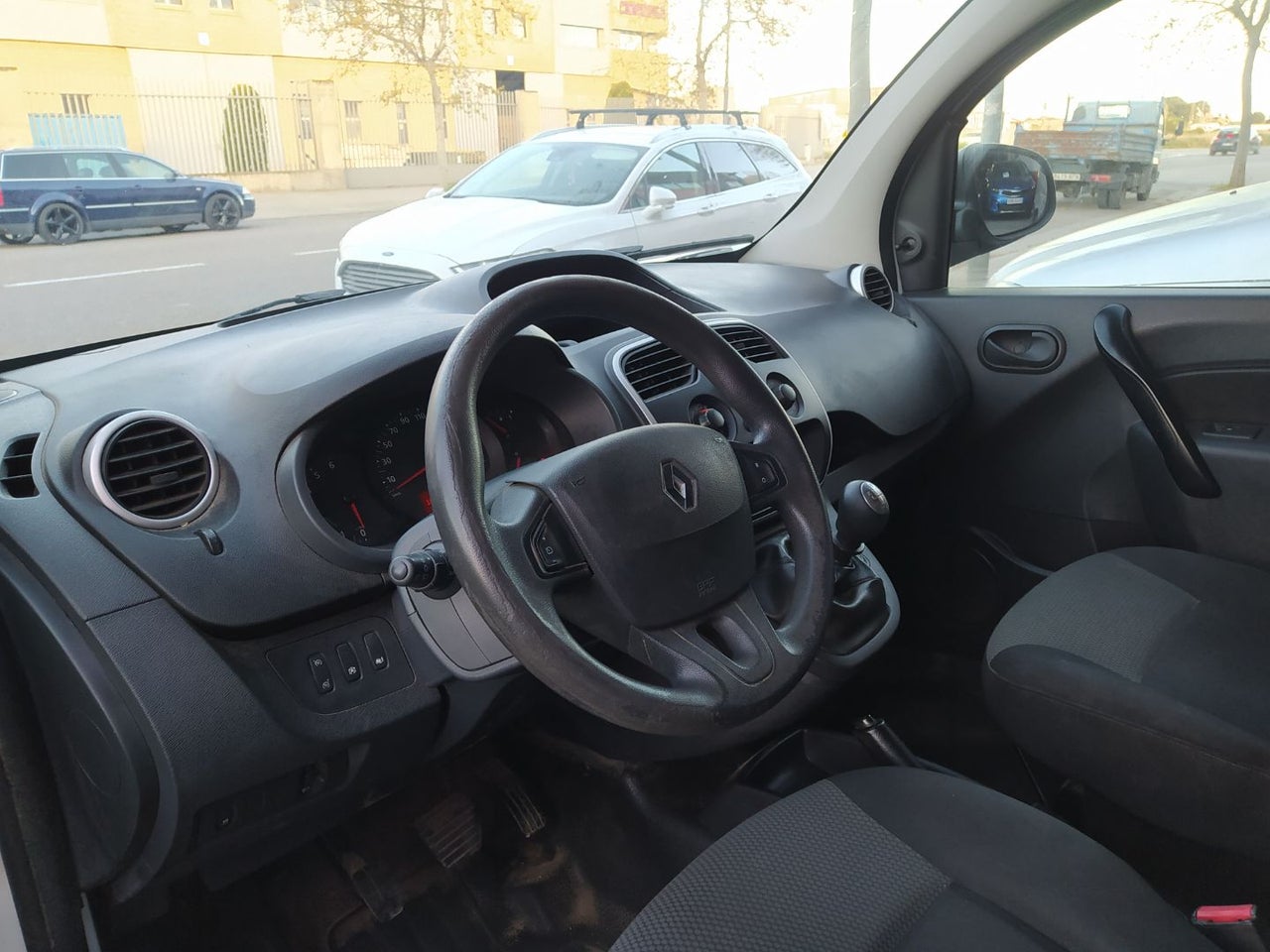 RENAULT Kangoo Furgon