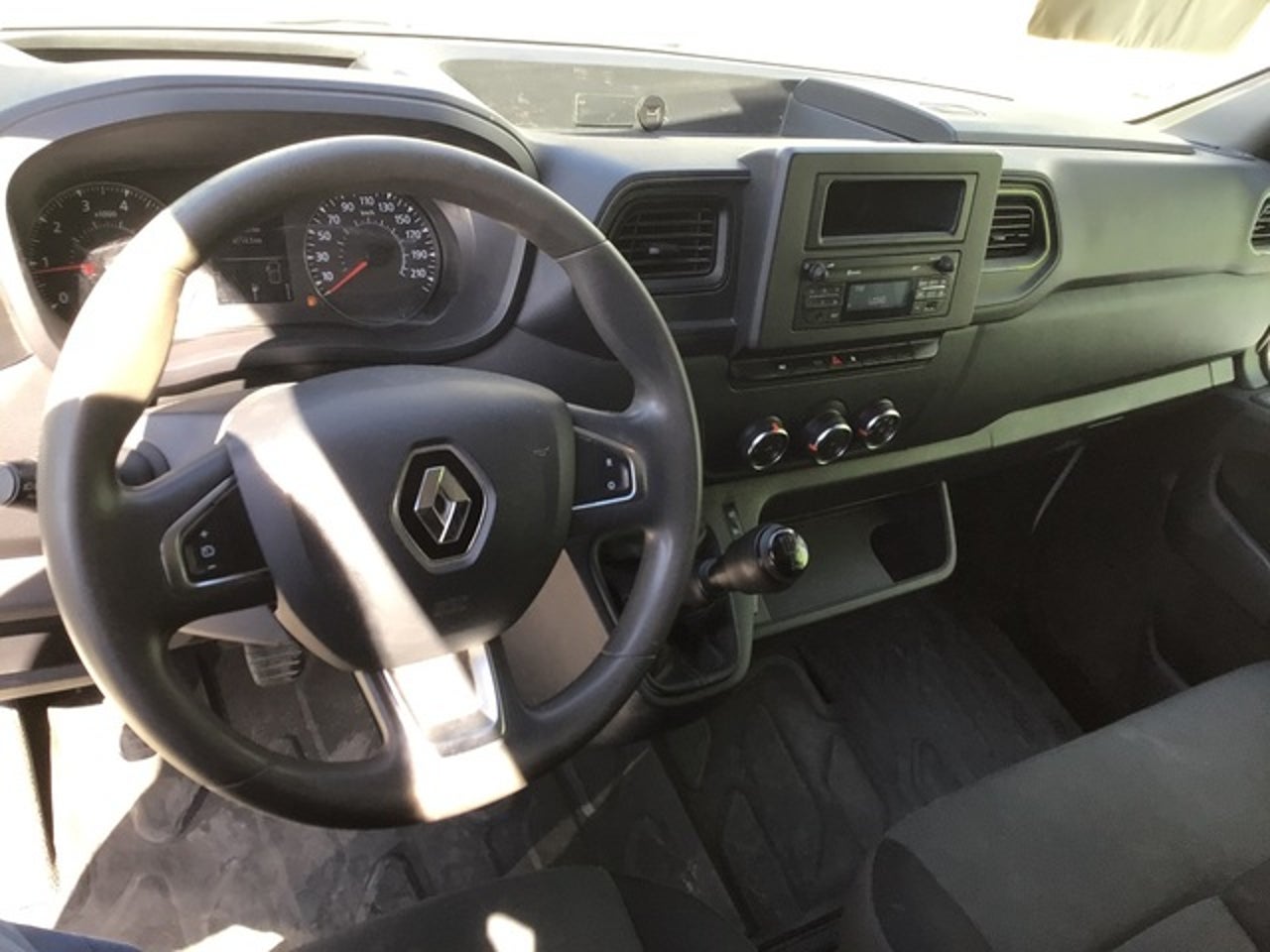 RENAULT Master