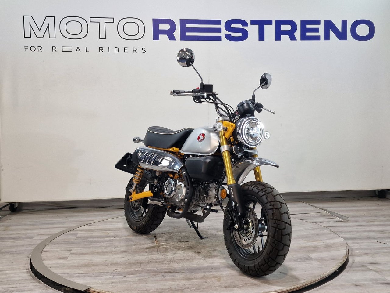 Ver moto HONDA MONKEY 125Versión 2021