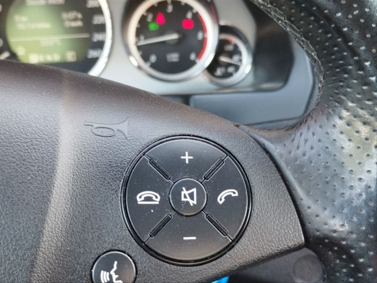 MERCEDES-BENZ Clase E