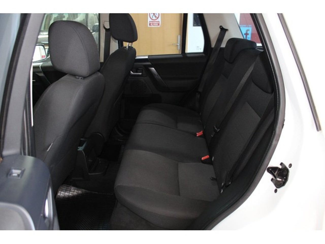 LAND-ROVER Freelander