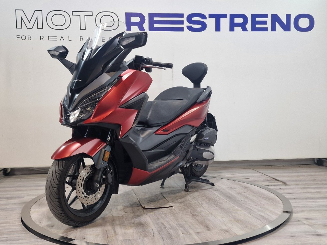 Ver moto HONDA FORZA 125Versión 2021 - 2024
