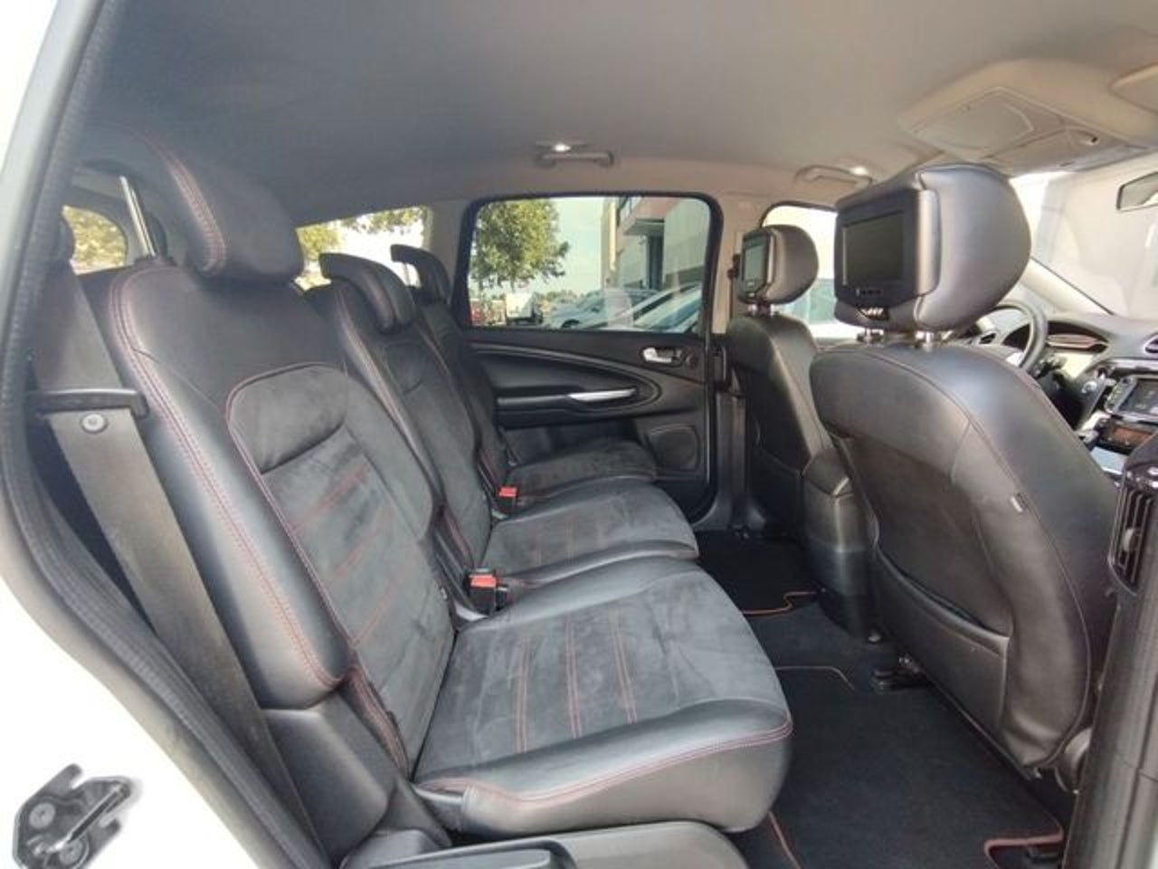 FORD SMAX