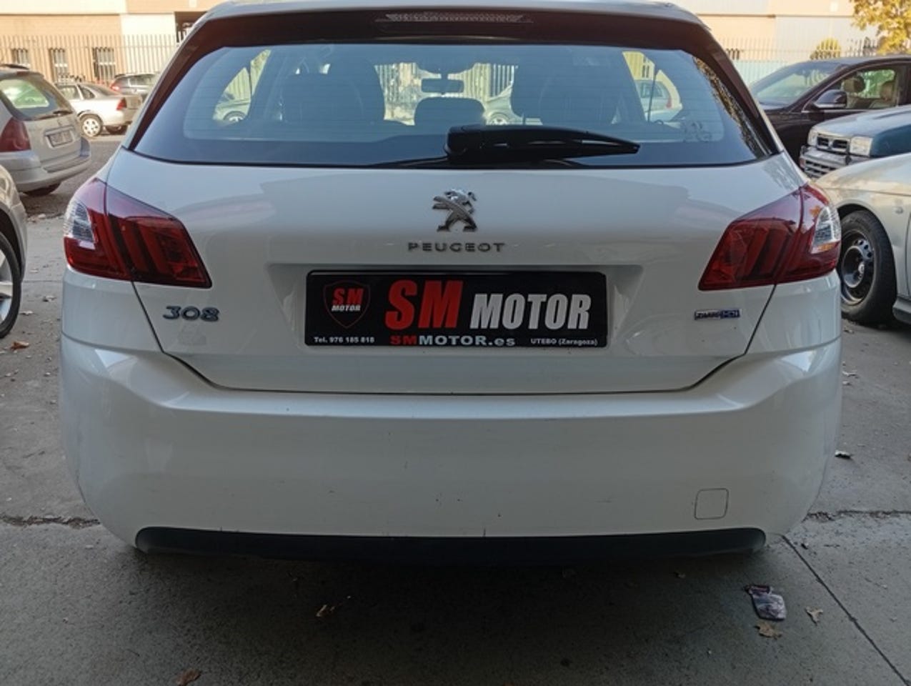 PEUGEOT 308