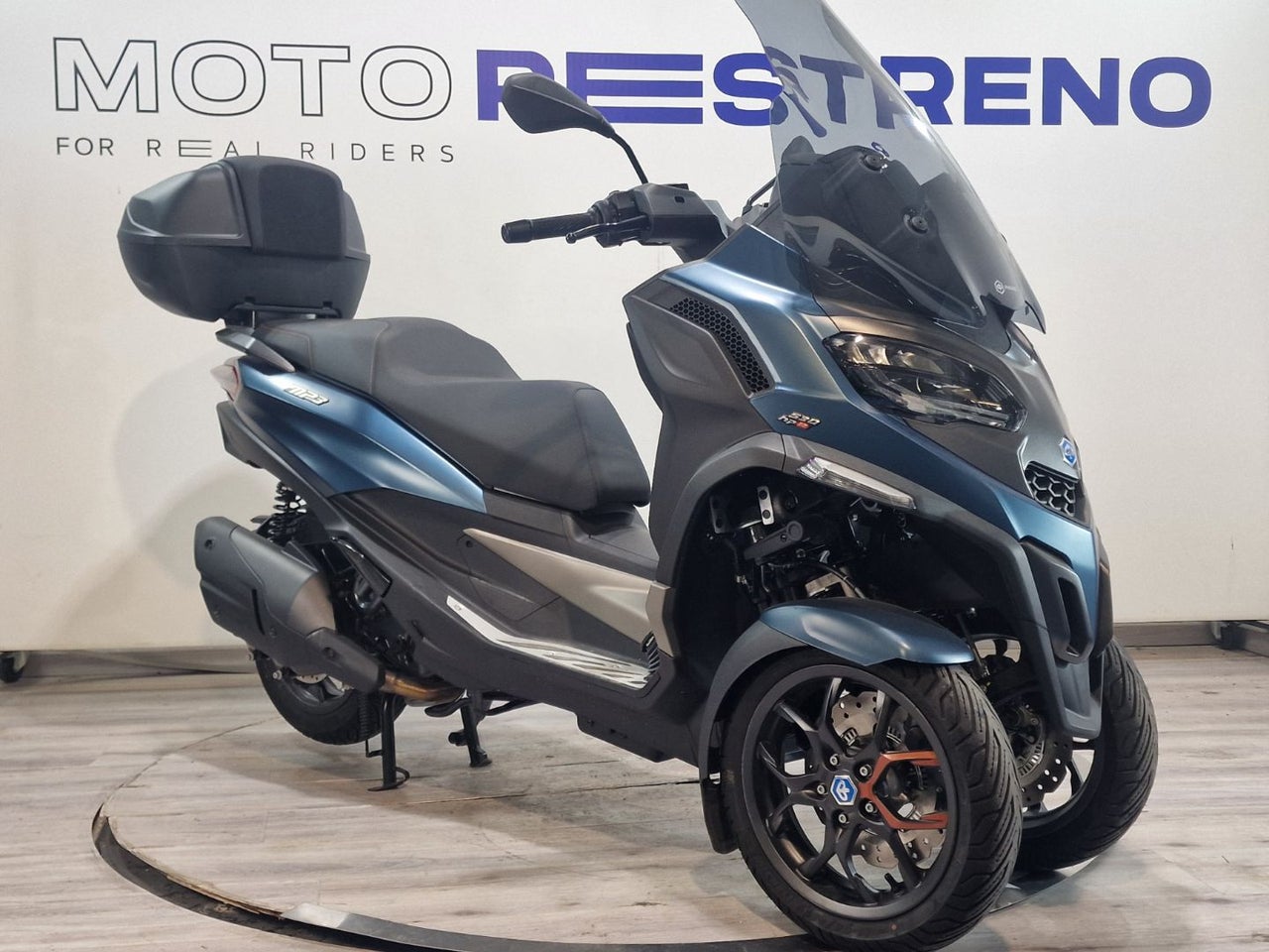 Ver moto PIAGGIO MP3 EXCLUSIVE 530Versión 2022