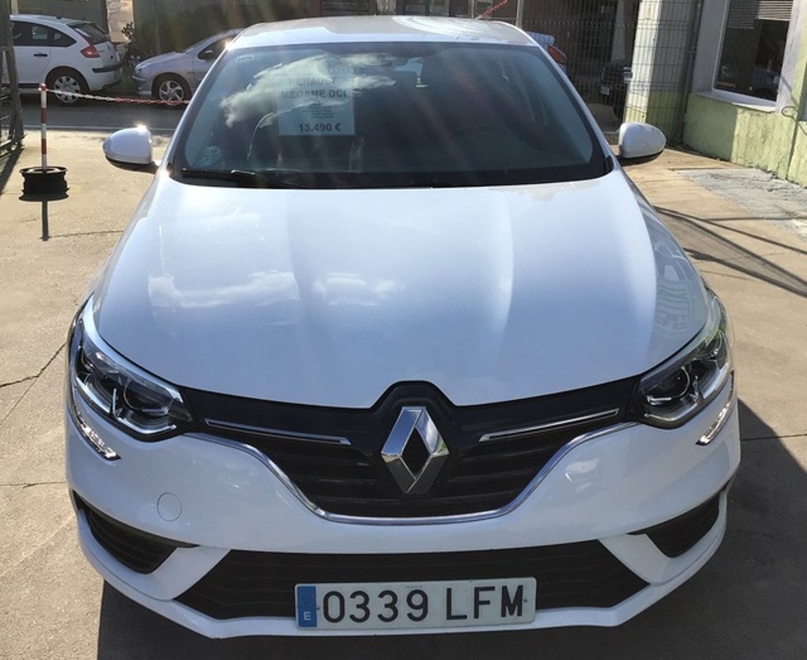 RENAULT Megane