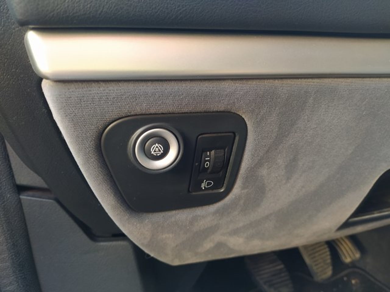 PEUGEOT 807