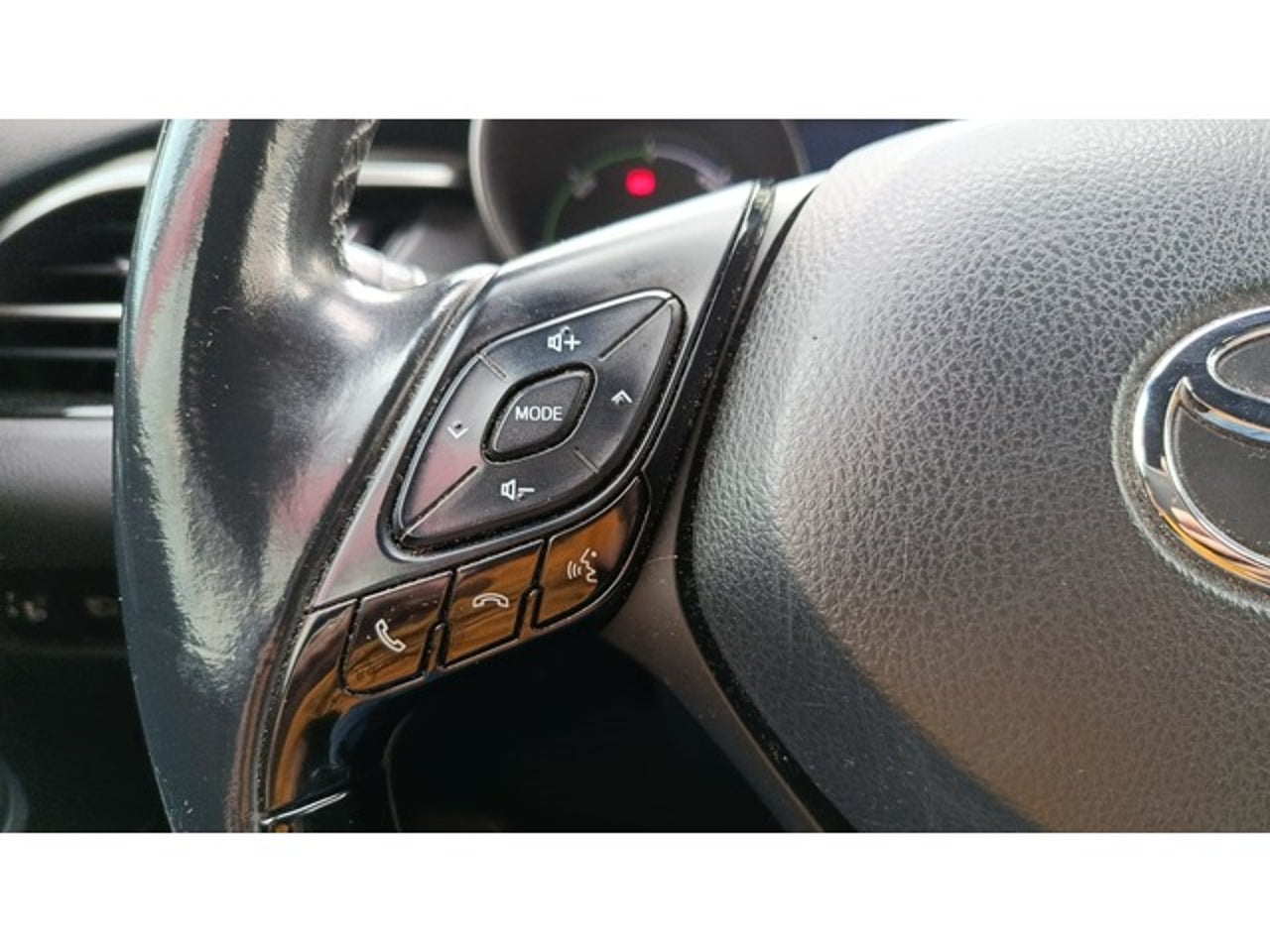 TOYOTA CHR