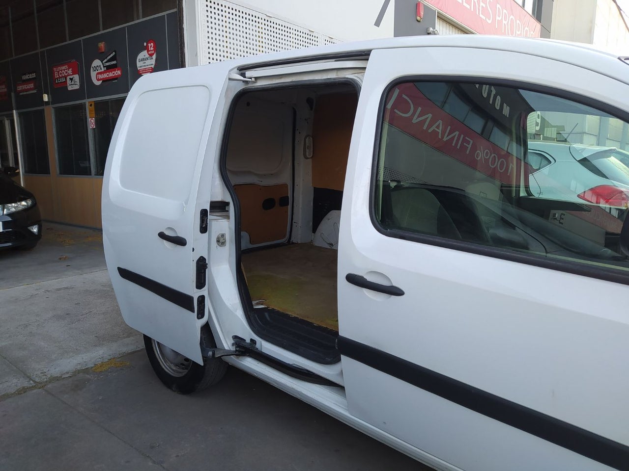 RENAULT Kangoo Furgon