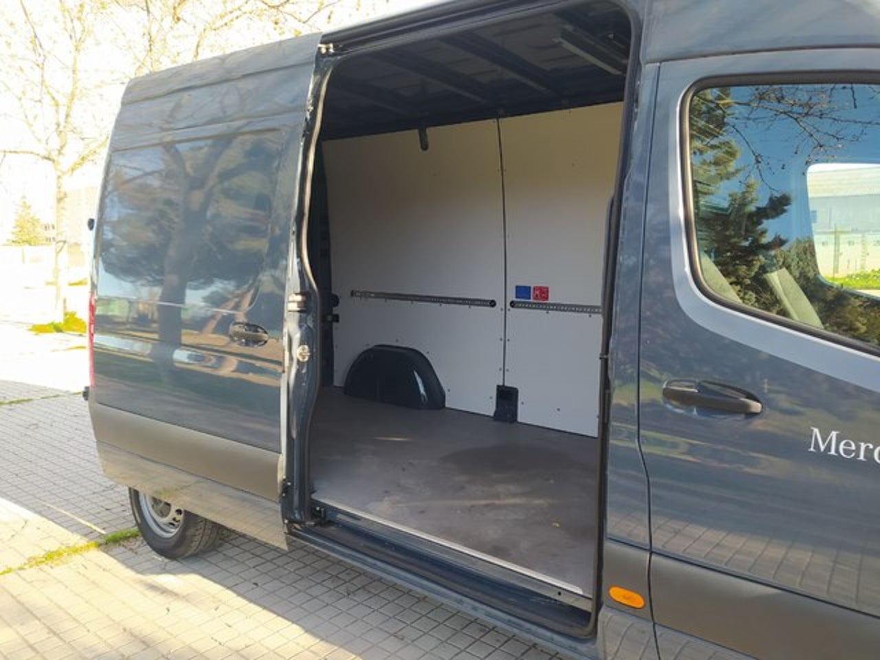 MERCEDES-BENZ Sprinter