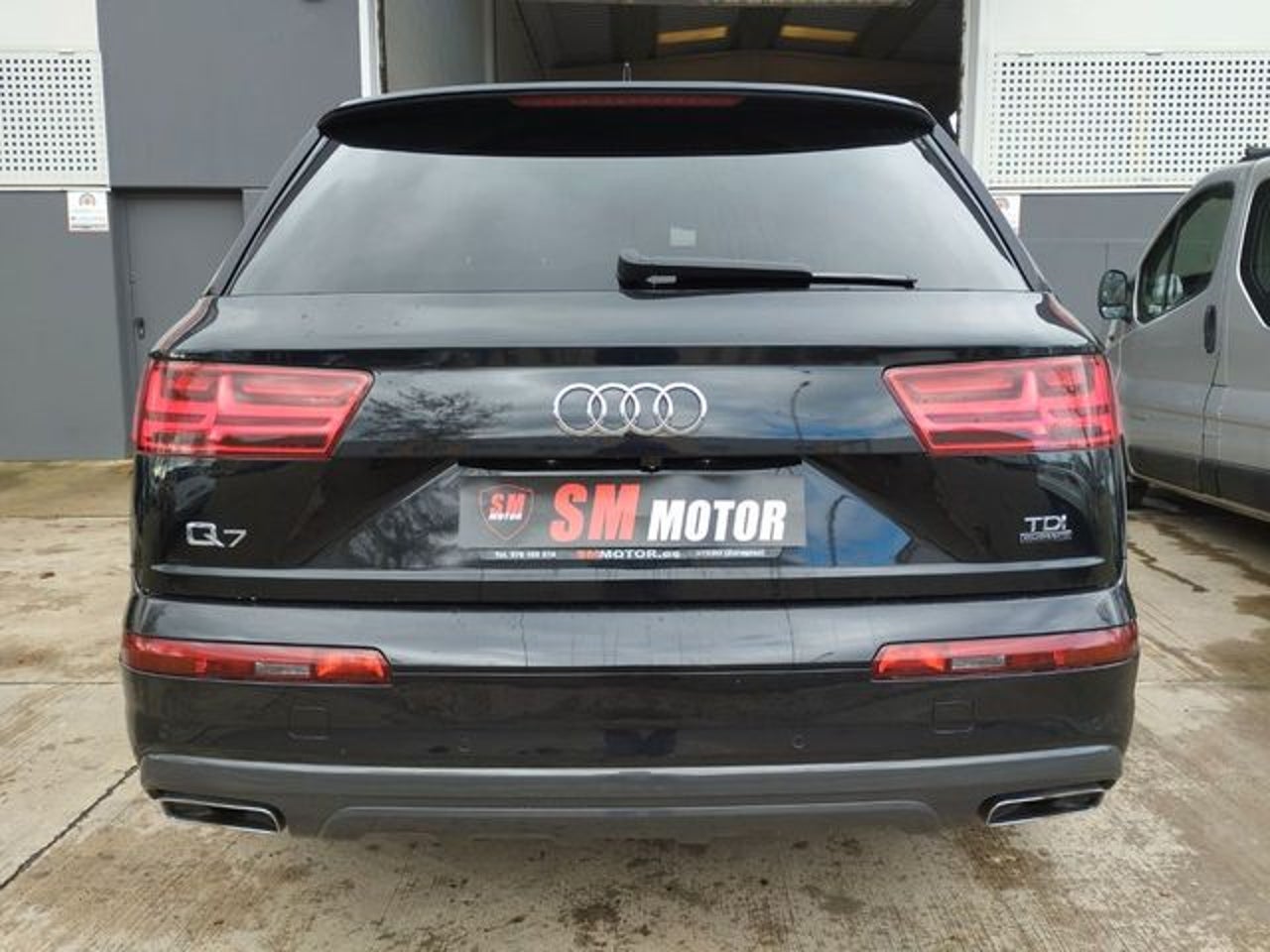 AUDI Q7