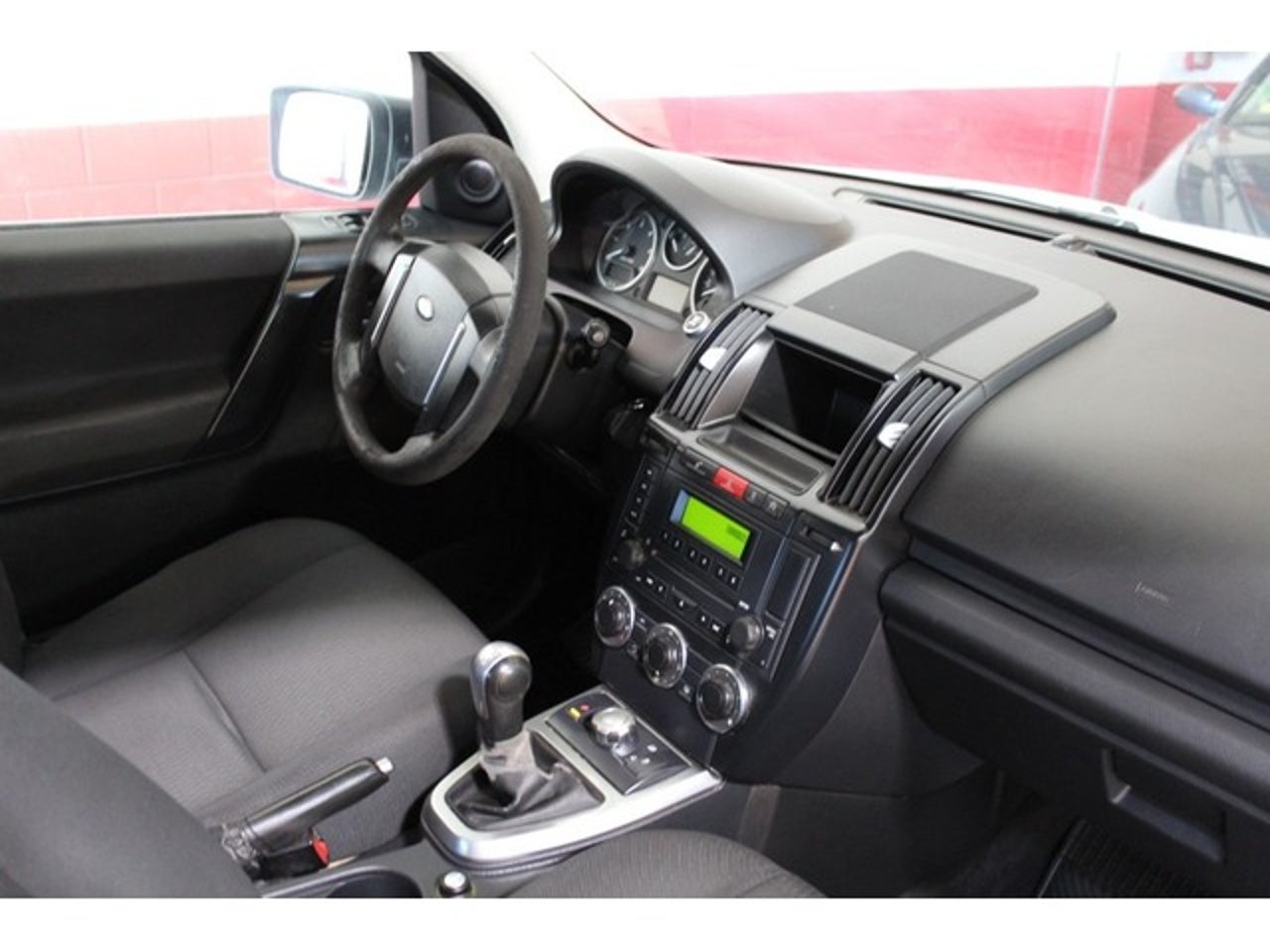 LAND-ROVER Freelander