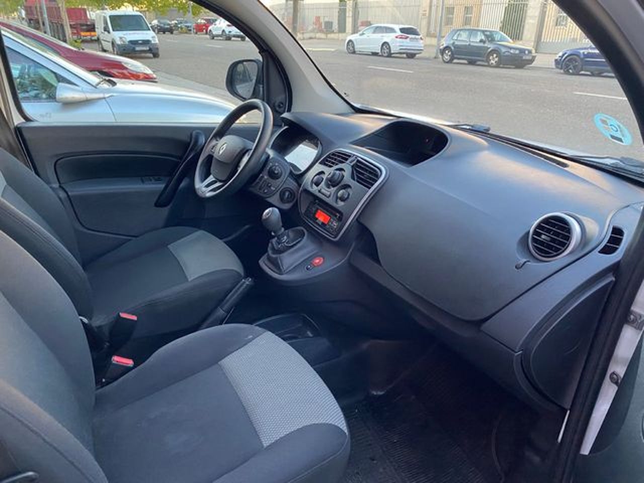 RENAULT Kangoo Furgon