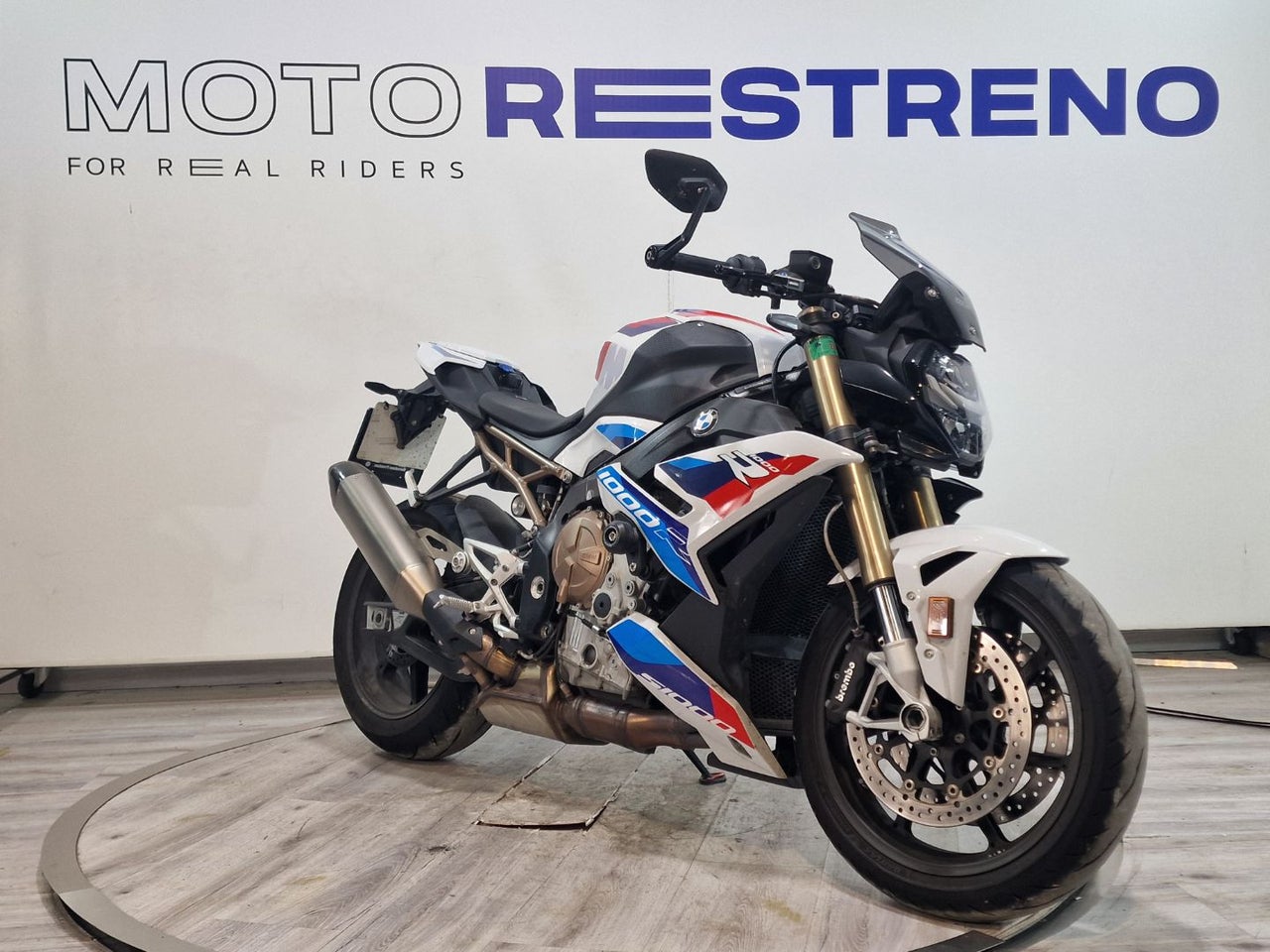 Ver moto BMW S 1000 RVersión 2021 - 2024