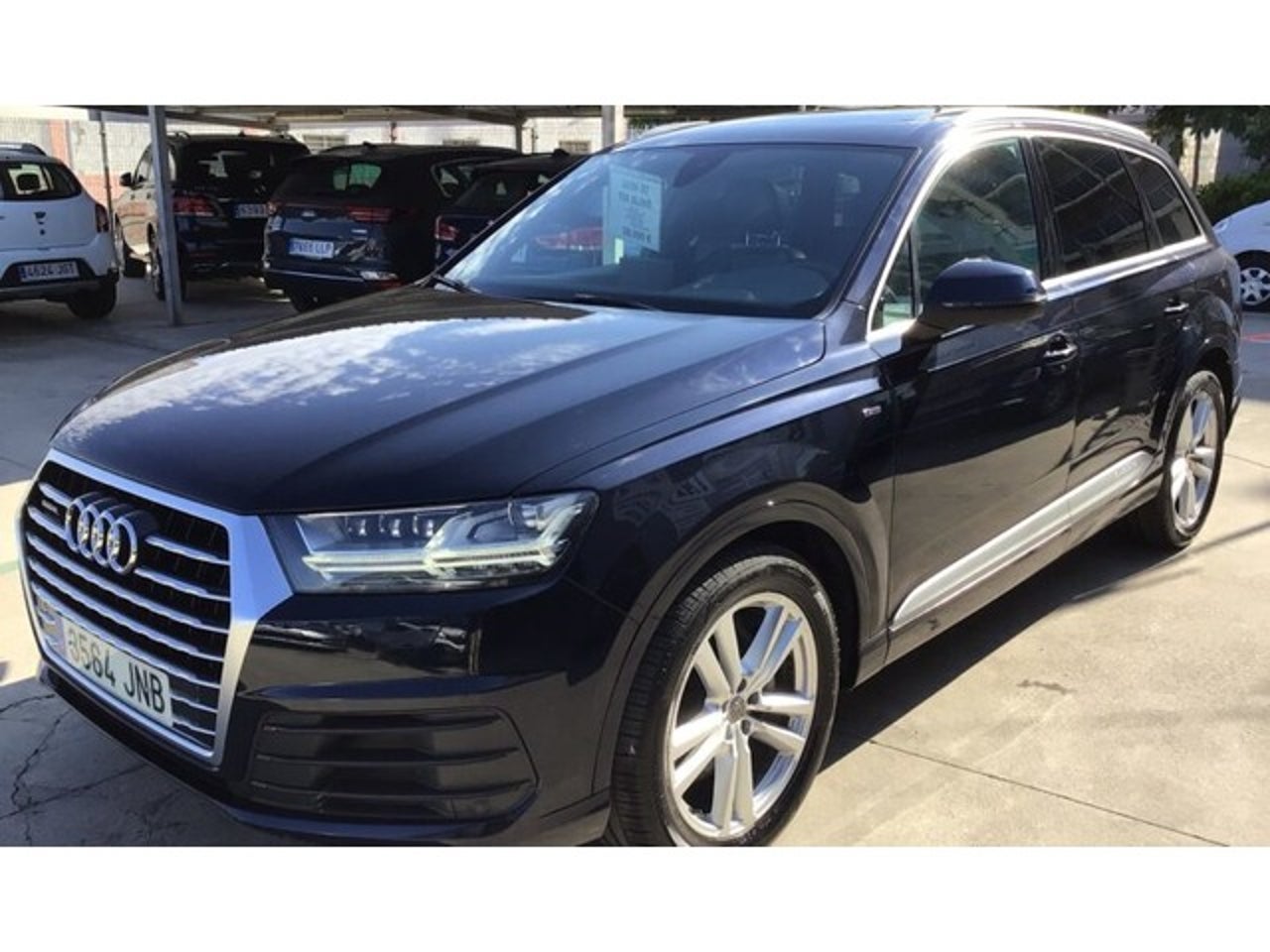 AUDI Q7