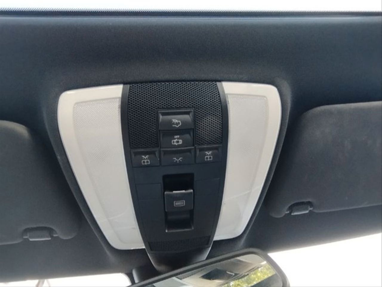 MERCEDES-BENZ Clase E