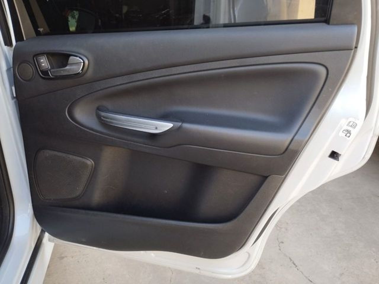 FORD SMAX