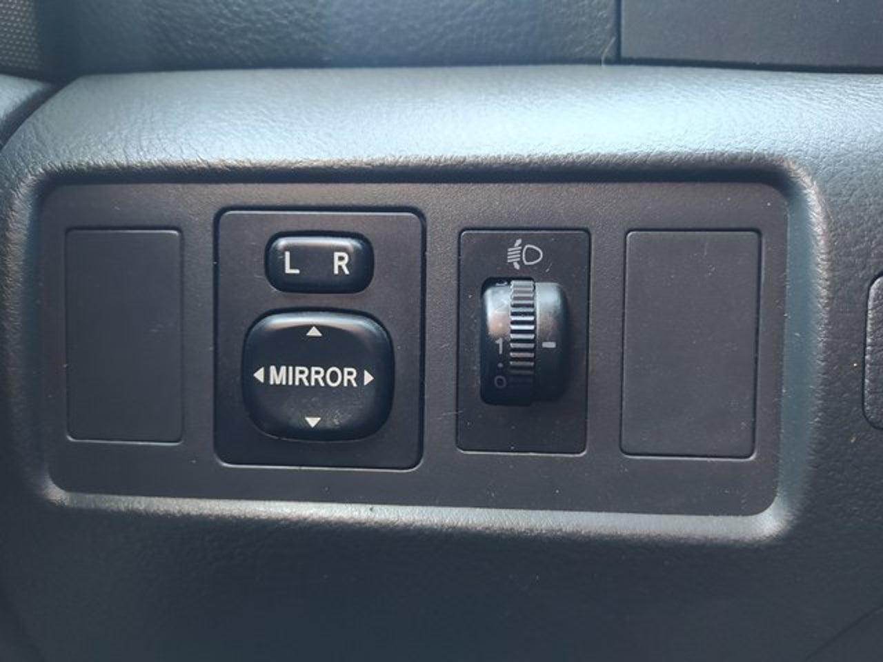 TOYOTA Corolla Verso