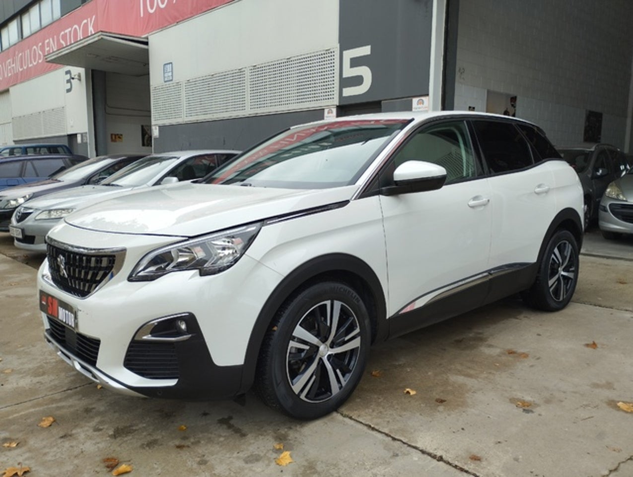PEUGEOT 3008
