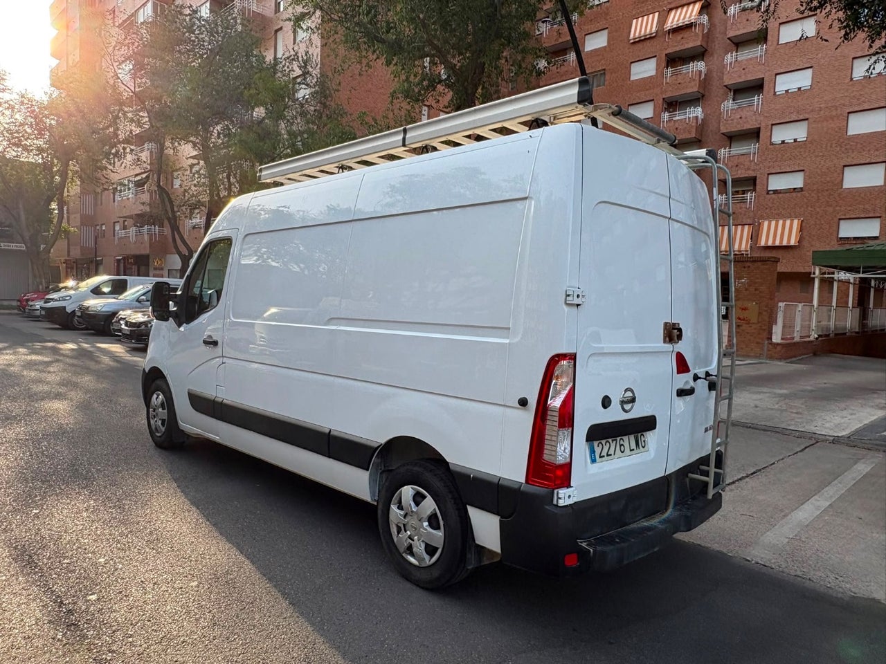 NISSAN NV400 l2h2 3.5 2.3 dci