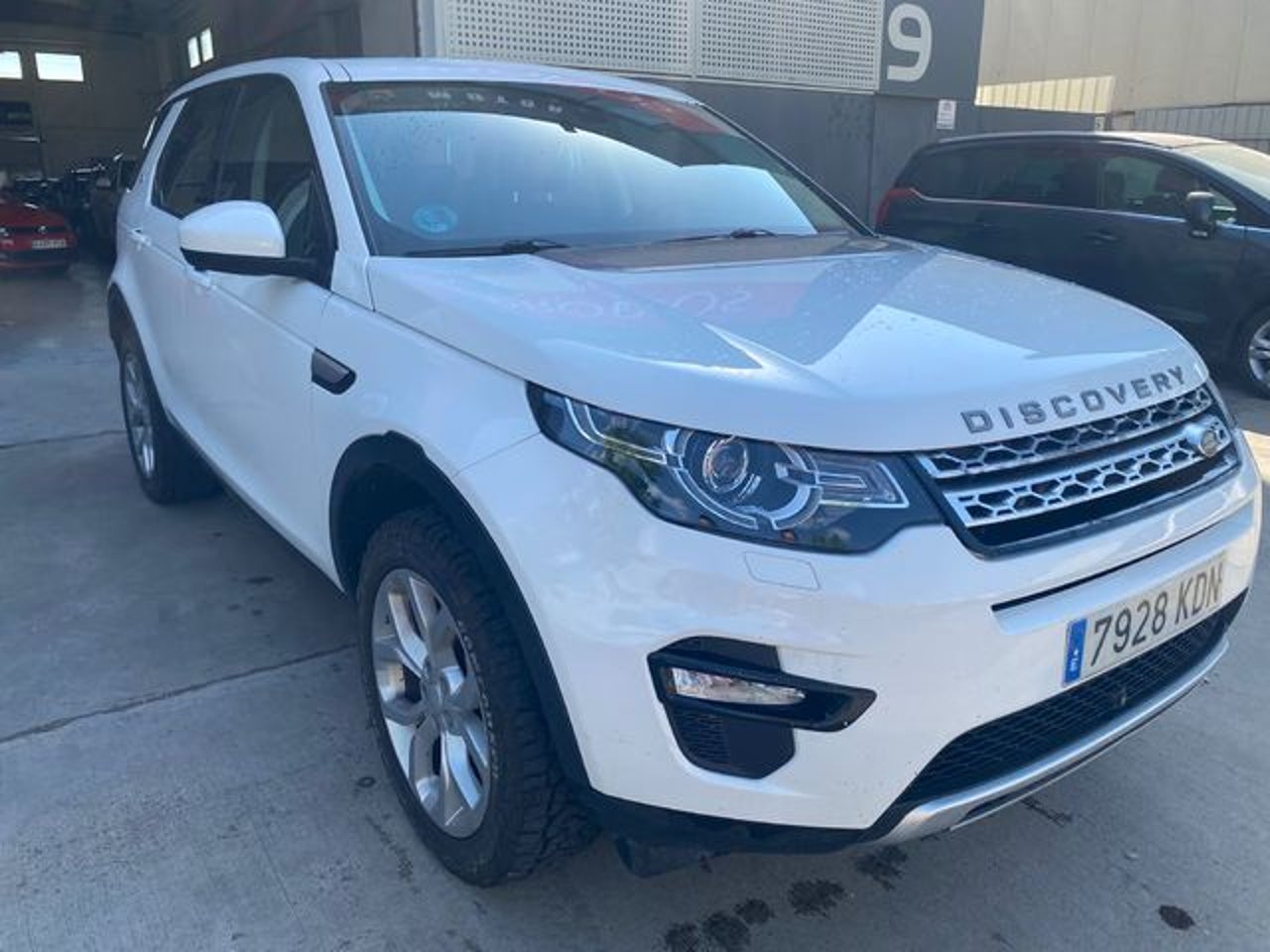 LAND-ROVER Discovery Sport