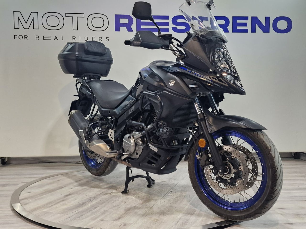 Ver moto SUZUKI V-STROM 650 XT ABSVersión 2017