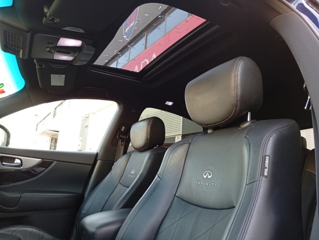 INFINITI FX