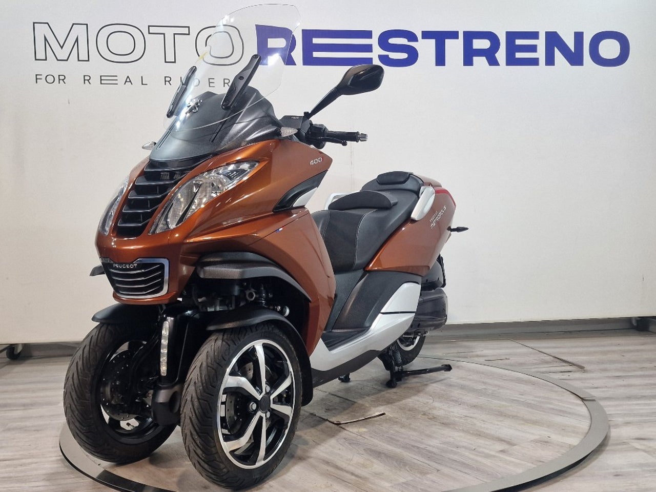 Ver moto PEUGEOT METROPOLIS 400Versión 2017 - 2021