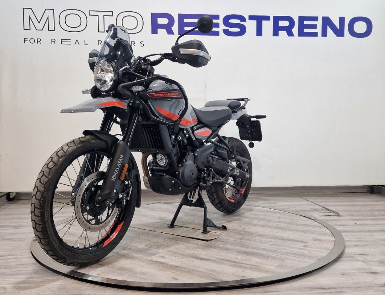 Ver moto ROYAL ENFIELD HIMALAYAN 450Versión 2025