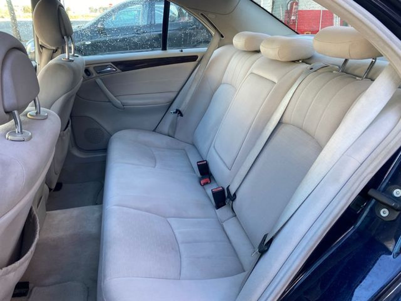 MERCEDES-BENZ Clase C