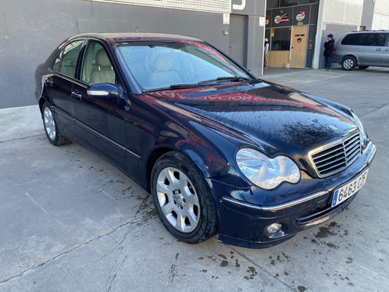 MERCEDES-BENZ Clase C