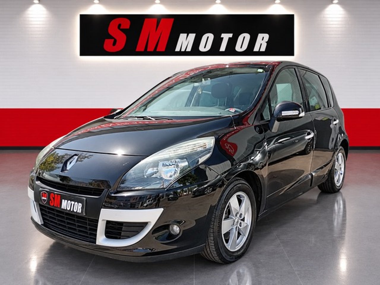 RENAULT Scenic